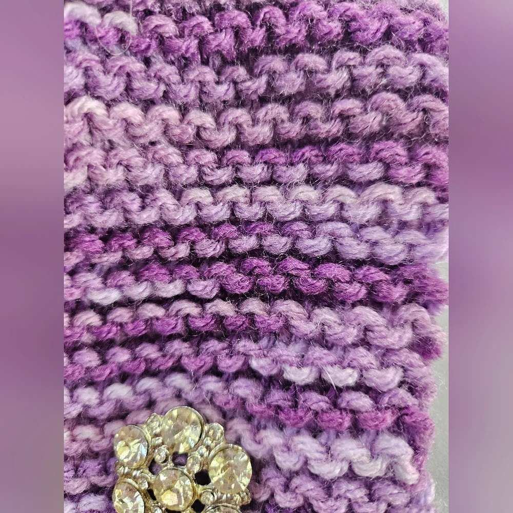 NWOT Hand Knit Purple Dog Scarf With Rhinestone Brooch